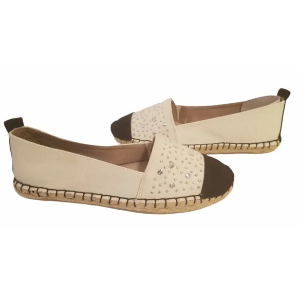 White Mountain Alfresco Slip On Shoes (Size 7M) - Picture 1 of 5